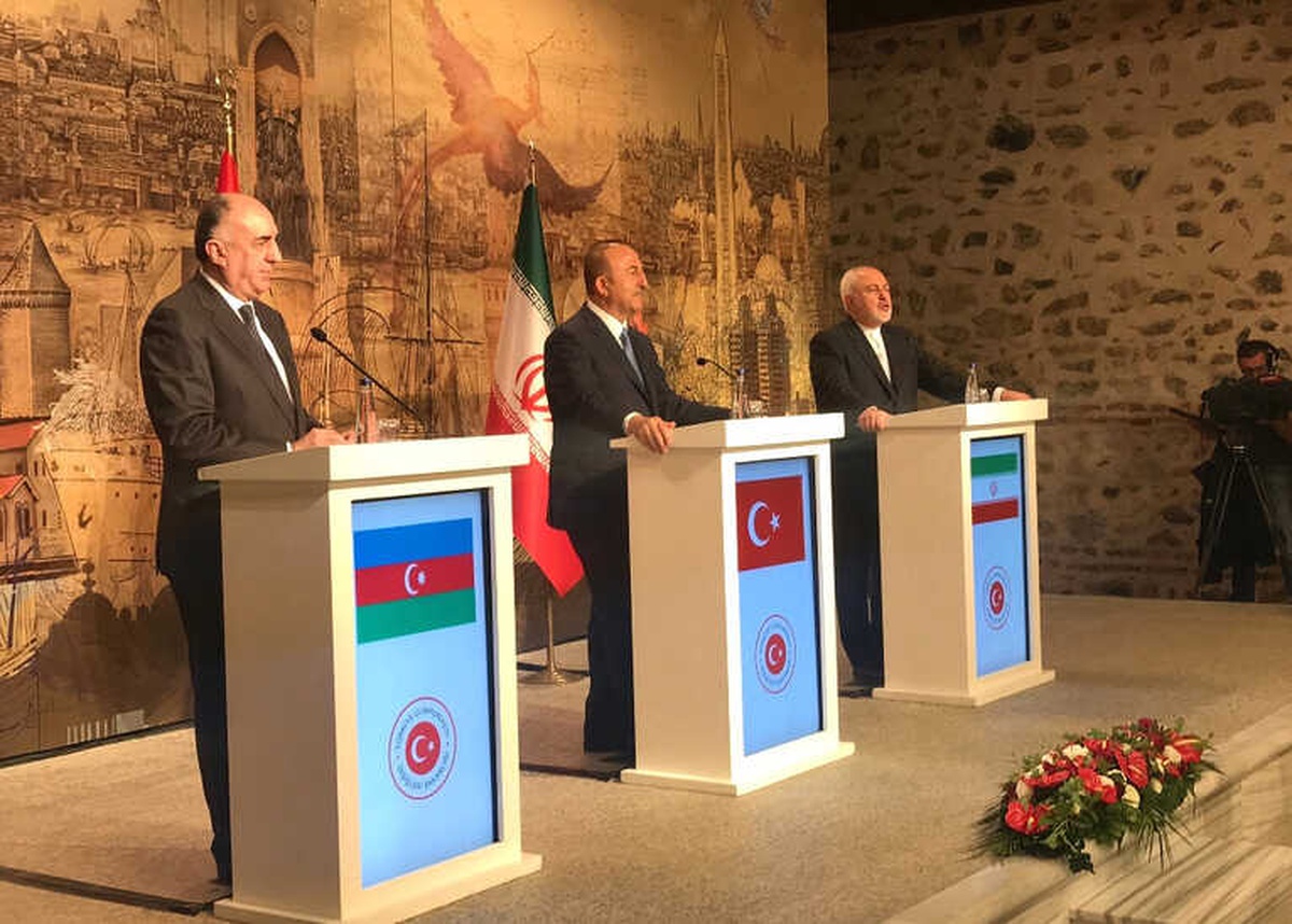 Üçlü Dışişleri Bakanları Toplantısı İstanbul\'da Gerçekleşti