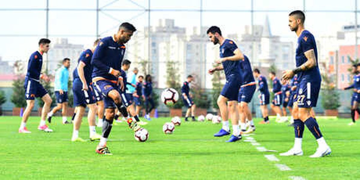 Başakşehir, Beşiktaş\'a Eksik Çalıştı