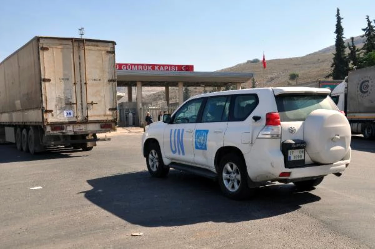 BM\'den İdlib\'e 28 Tır İnsani Yardım Malzemesi Gönderildi