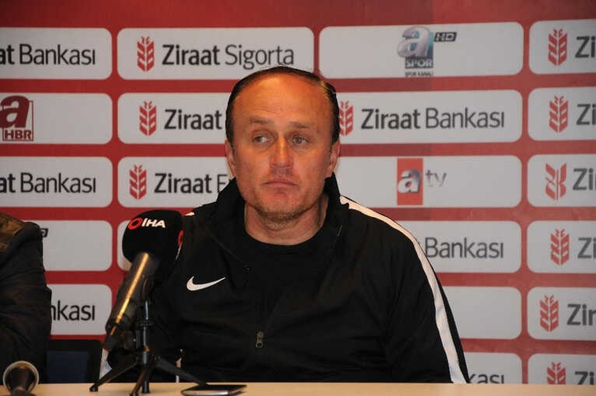 Enver Şen: "Biz Bu Maçtan Çok Kazanımlar Çıkardık"