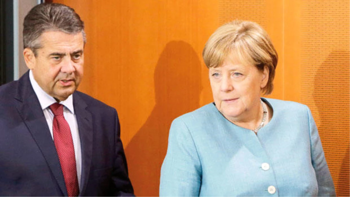Gabriel: Merkel\'in Başbakanlığı En Geç Mayısta Biter