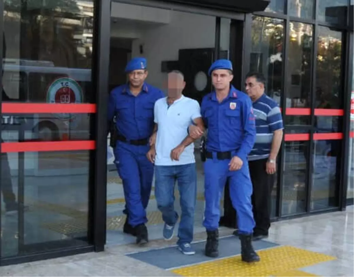 Göçmen Kaçakçısı Tekne Sahibi Alanya\'da Yakalandı