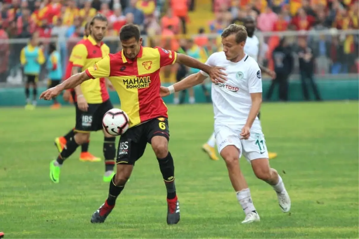 Göztepe\'de En Agresif Futbolcu Andre Poko