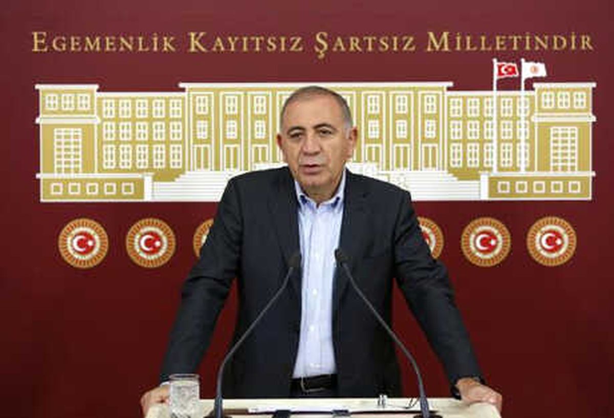 Gürsel Tekin: İstanbul İçin Elbette Adayım