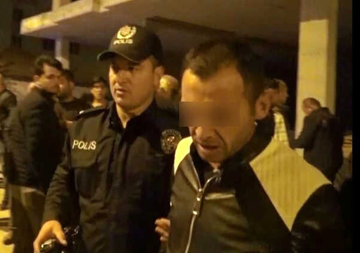 İnşaat Çatısına Çıkarak İntihara Kalkıştı