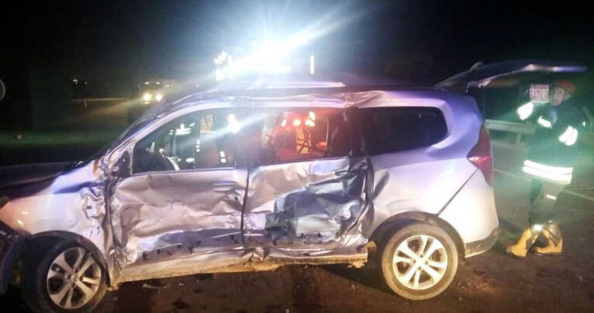 Manisa\'da Trafik Kazası: 2 Ölü, 2 Yaralı