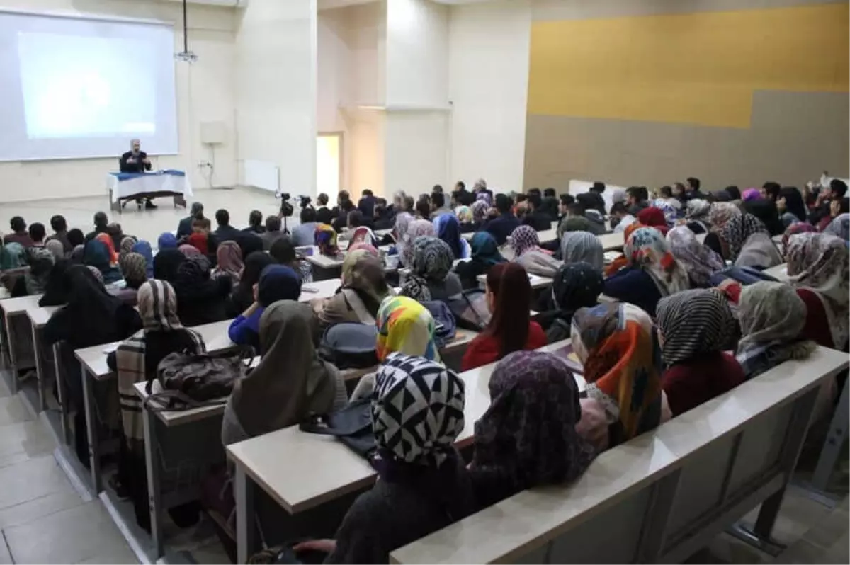 Mşü\'de "Reform ile Aydınlanma Arasında İslam" Konferansı