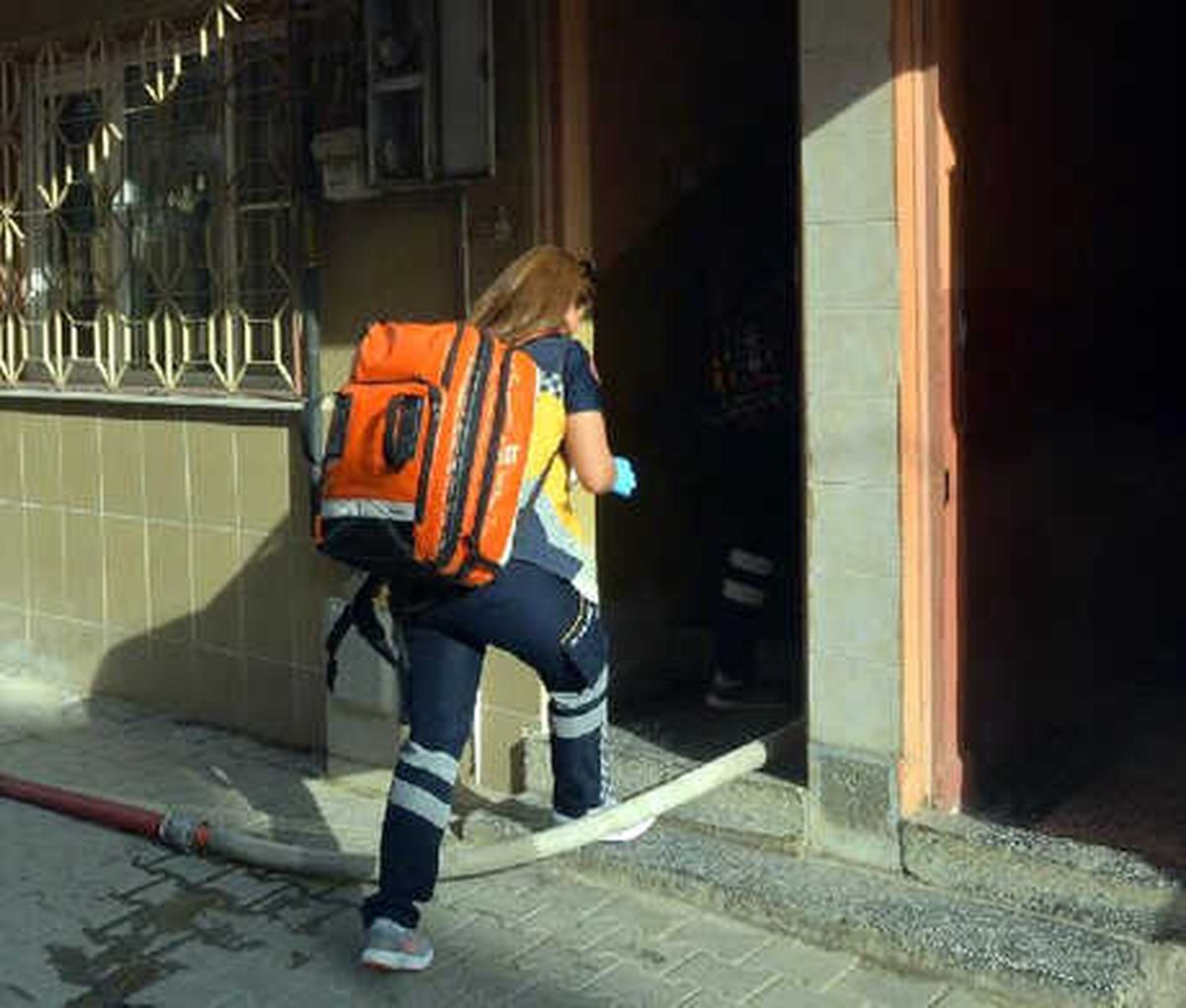 Prizde Unutulan Ütüden Yangın Çıktı