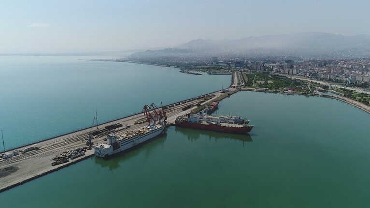 Samsun\'da İhracat Yüzde 103,4 Arttı, İthalat Yüzde 44,8 Azaldı