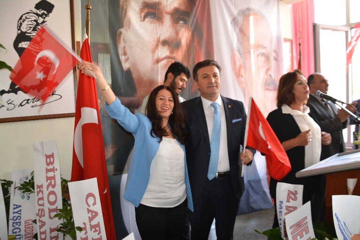 Söke CHP\'de Efkan Ceylan\'dan Belediye Başkanlığı Aday Adaylığı Açıkladı