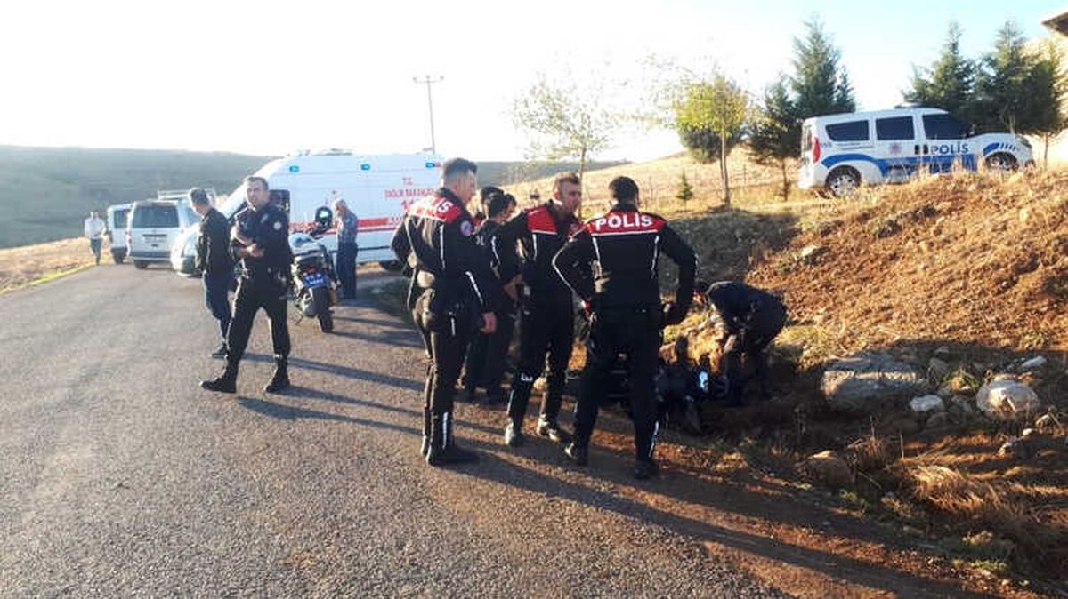 Şüpheli Aracı Kovalayan Polisler Kaza Yaptı: 2 Polis Yaralı