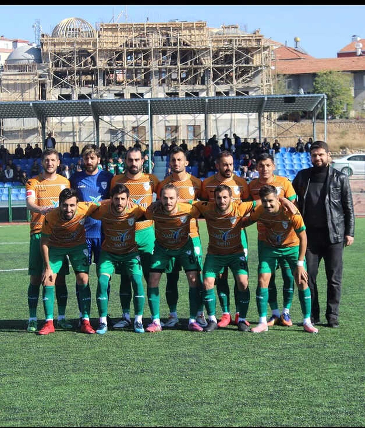 Yeşilyurt Belediyespor\'un Zirve Mücadelesi Sürüyor