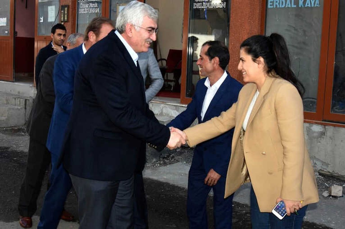 AK Parti Erzurum İl Başkanı Öz\'den İlçe Teşkilatlarına Ziyaret