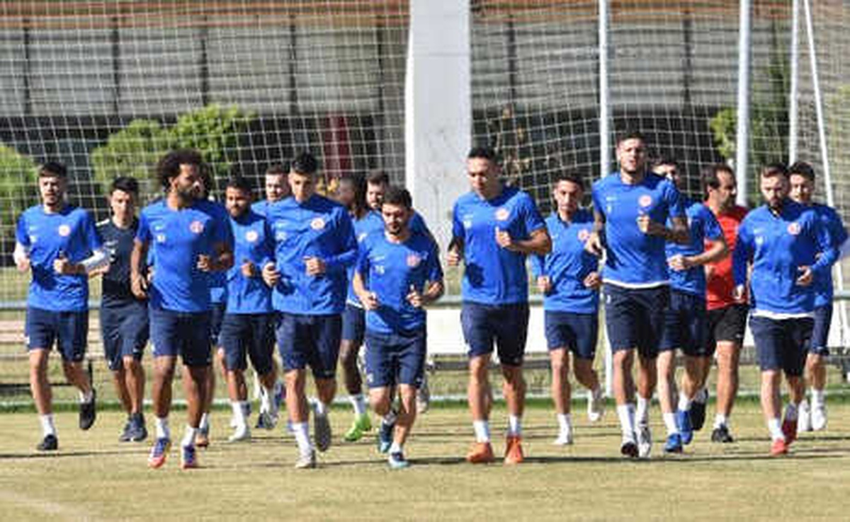 Antalyaspor\'da Kasımpaşa Hazırlığı