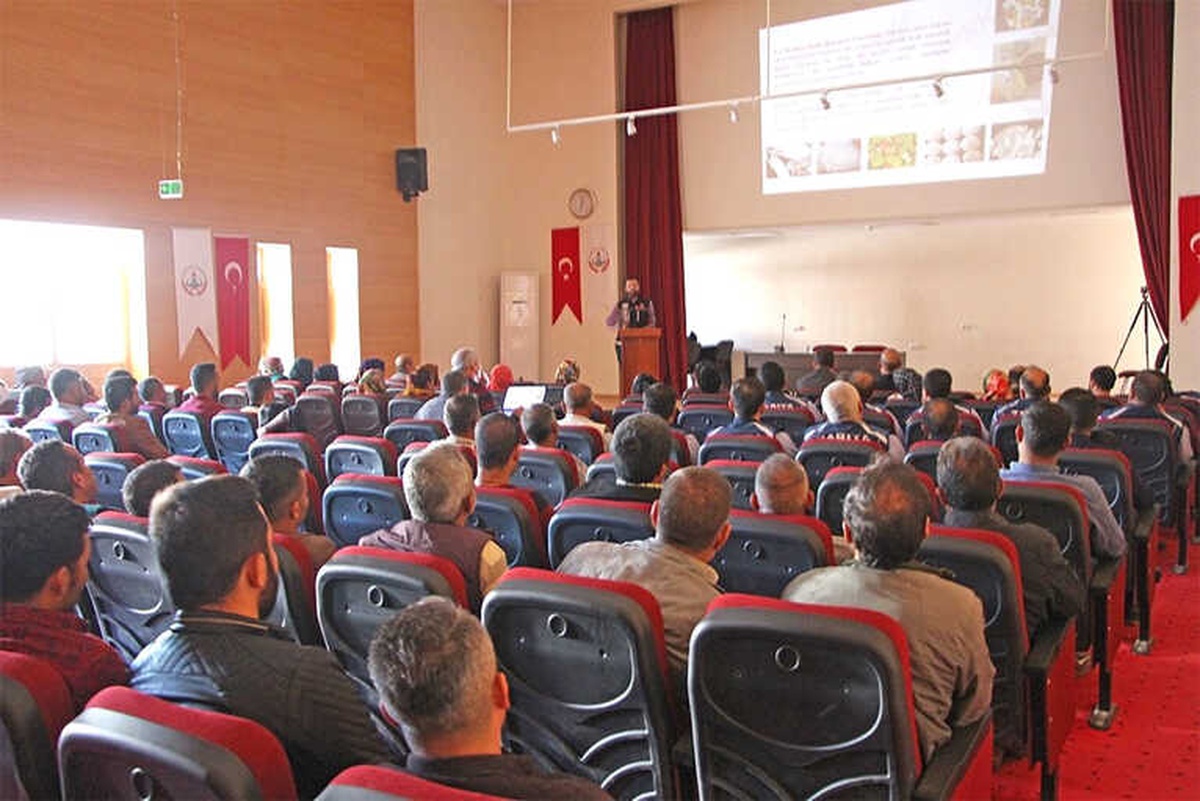 Belediye Personeline Uyuşturucu Semineri