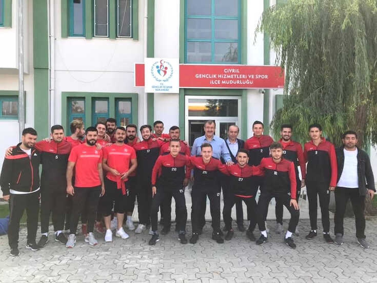 Çivril Belediyesi\'nden Spor Kulüplerine Destek