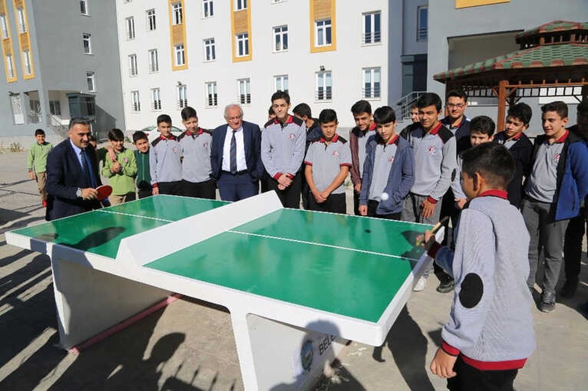 Develi Belediyesinin Eğitime Hizmetleri Devam Ediyor