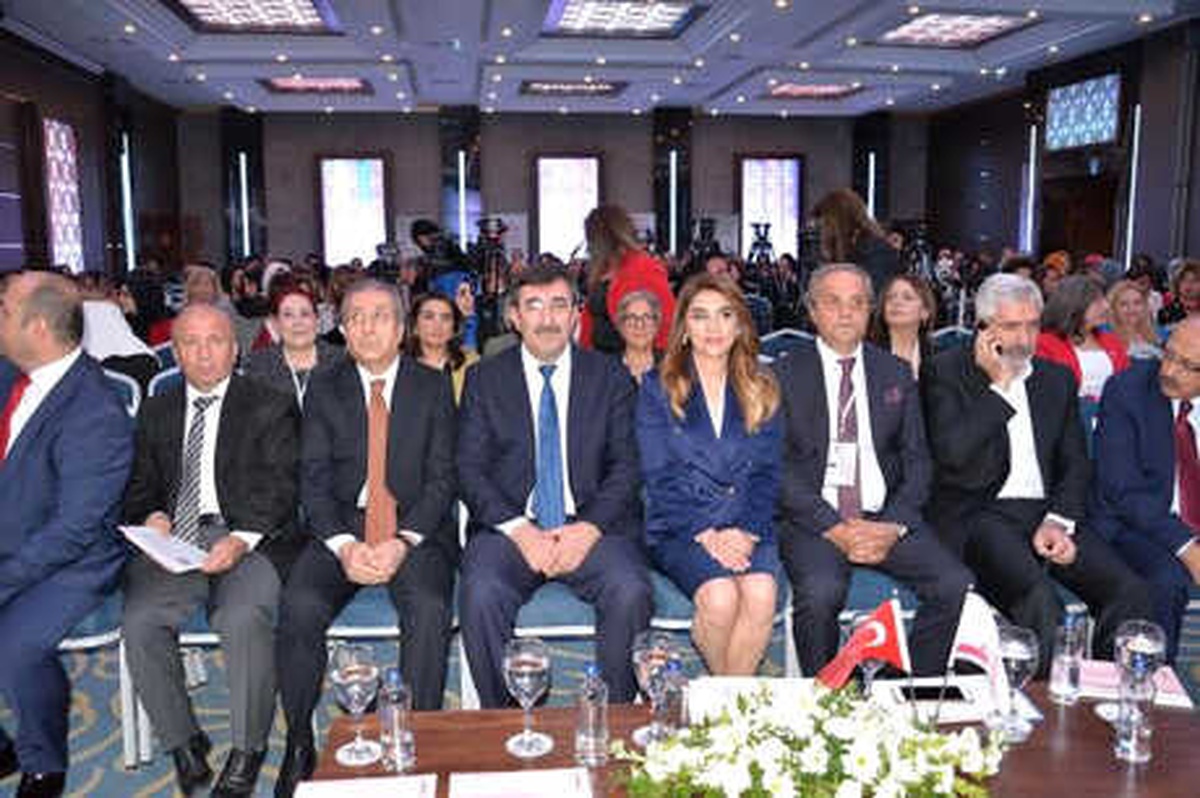 Dikad\'ın, Ekonomi ve Kadın Zirvesi İş Dünyasını Diyarbakır\'da Buluşturdu