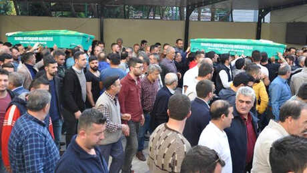 Eğlence Dönüşü Takla Atan Otomobildeki 2 Kişi Öldü (2)