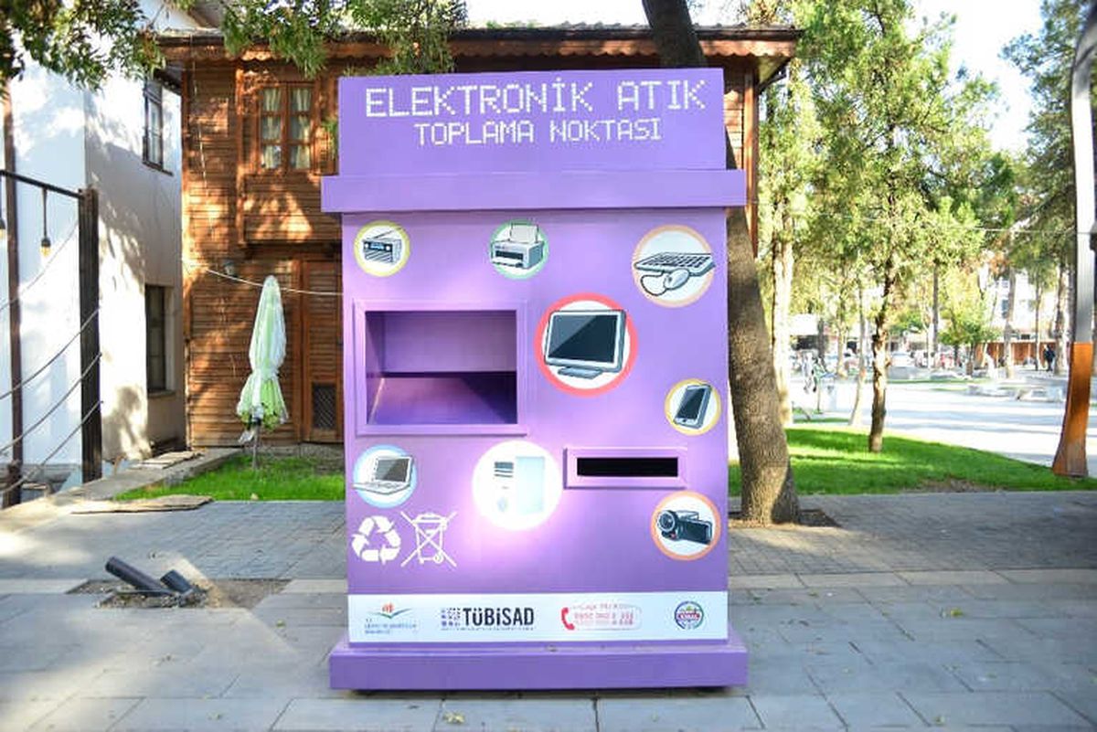 Elektronik Atıklar Kutularla Toplanacak