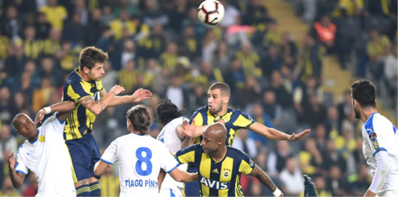 Fenerbahçe\'de Derbide 5 Oyuncu Forma Giyemeyecek