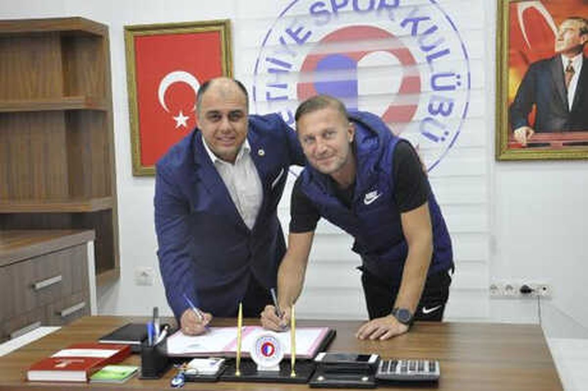 Fethiyespor\'da Daşgün İçin Tören
