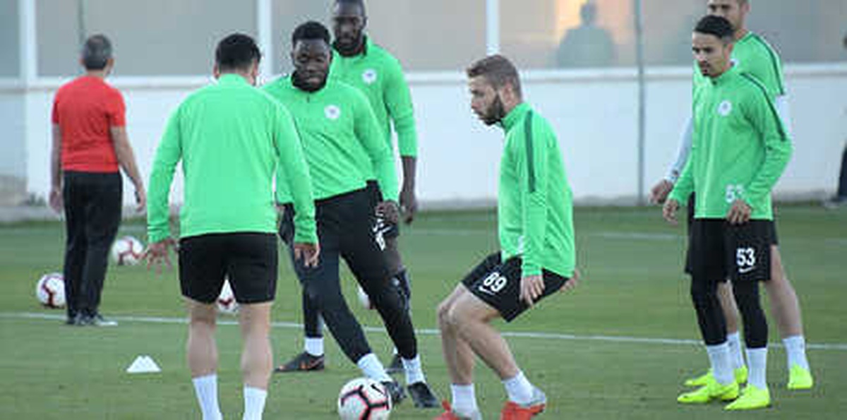 Konyaspor, Sivasspor Maçına Hazırlanıyor!