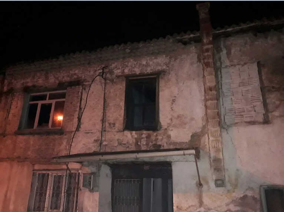 Manisa\'da Aynı Binada Bir Gecede İki Yangın