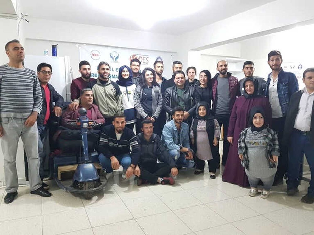Öğrenciler, Engellilerle Bir Araya Geldi