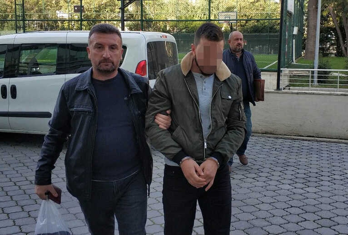 Otomobil Kurşunlama İddiasına Gözaltı