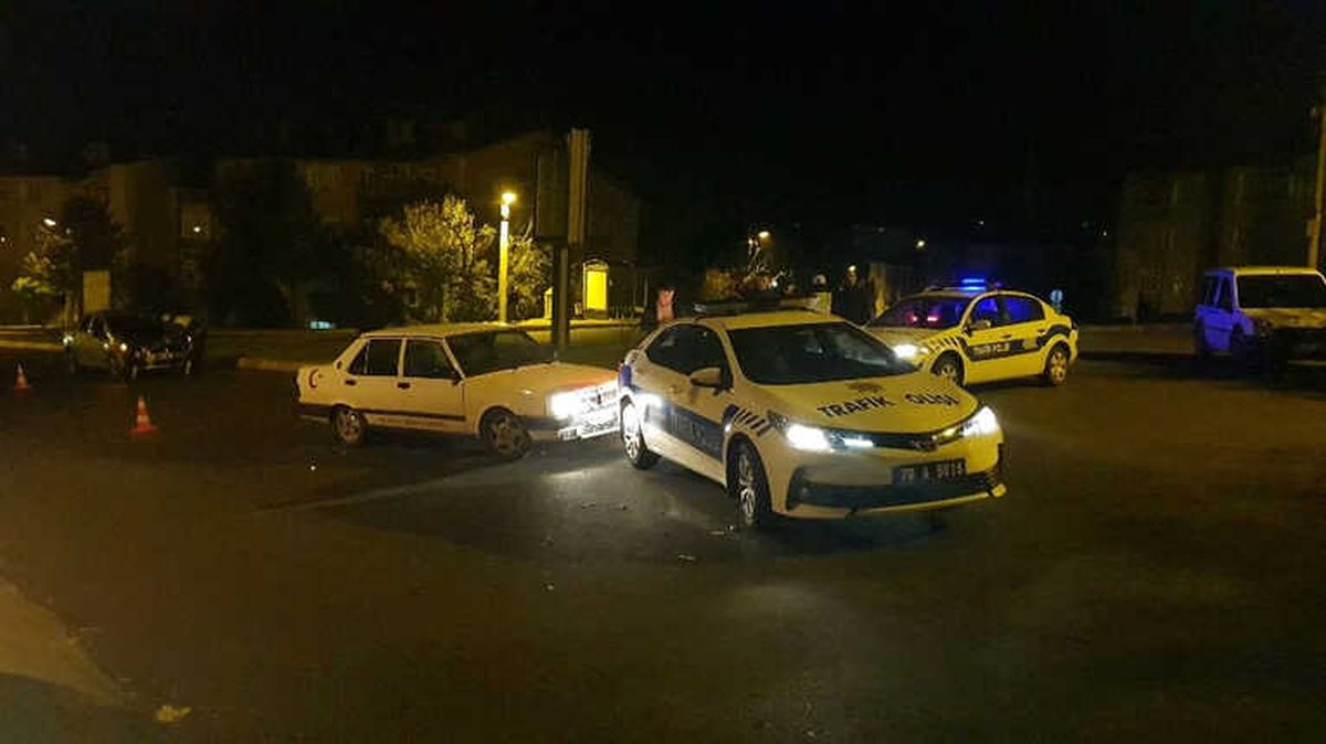 Alkollü ve Ehliyetsiz Sürücü Trafikte Terör Estirdi