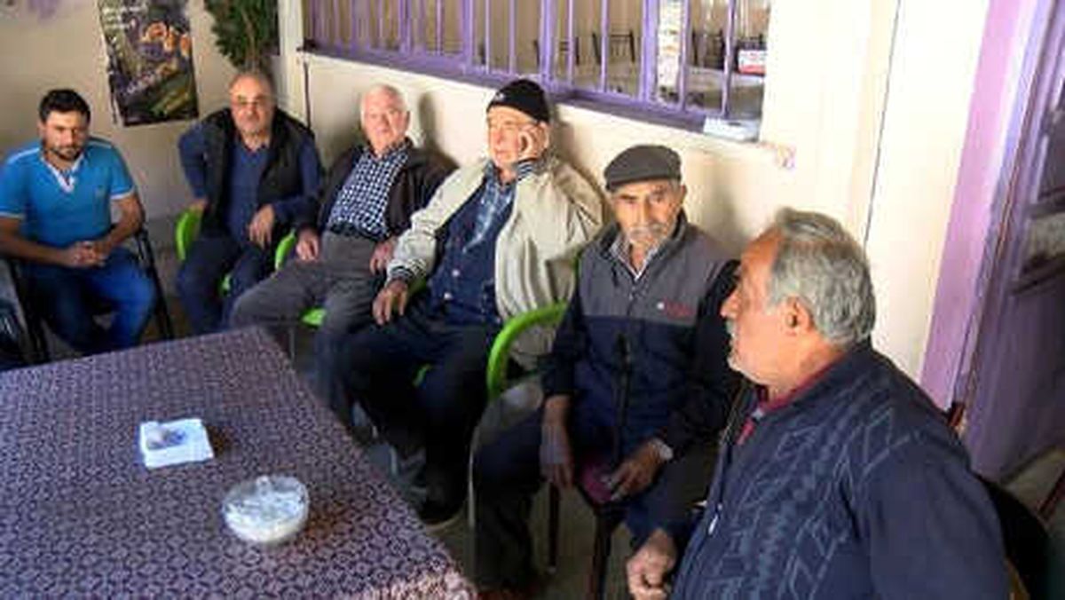 Parasını Alamayan Kiraz Üreticileri, Kabzımallardan Şikayetçi Oldu
