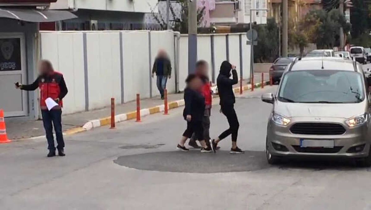 Polisten Fuhşa Suçüstü