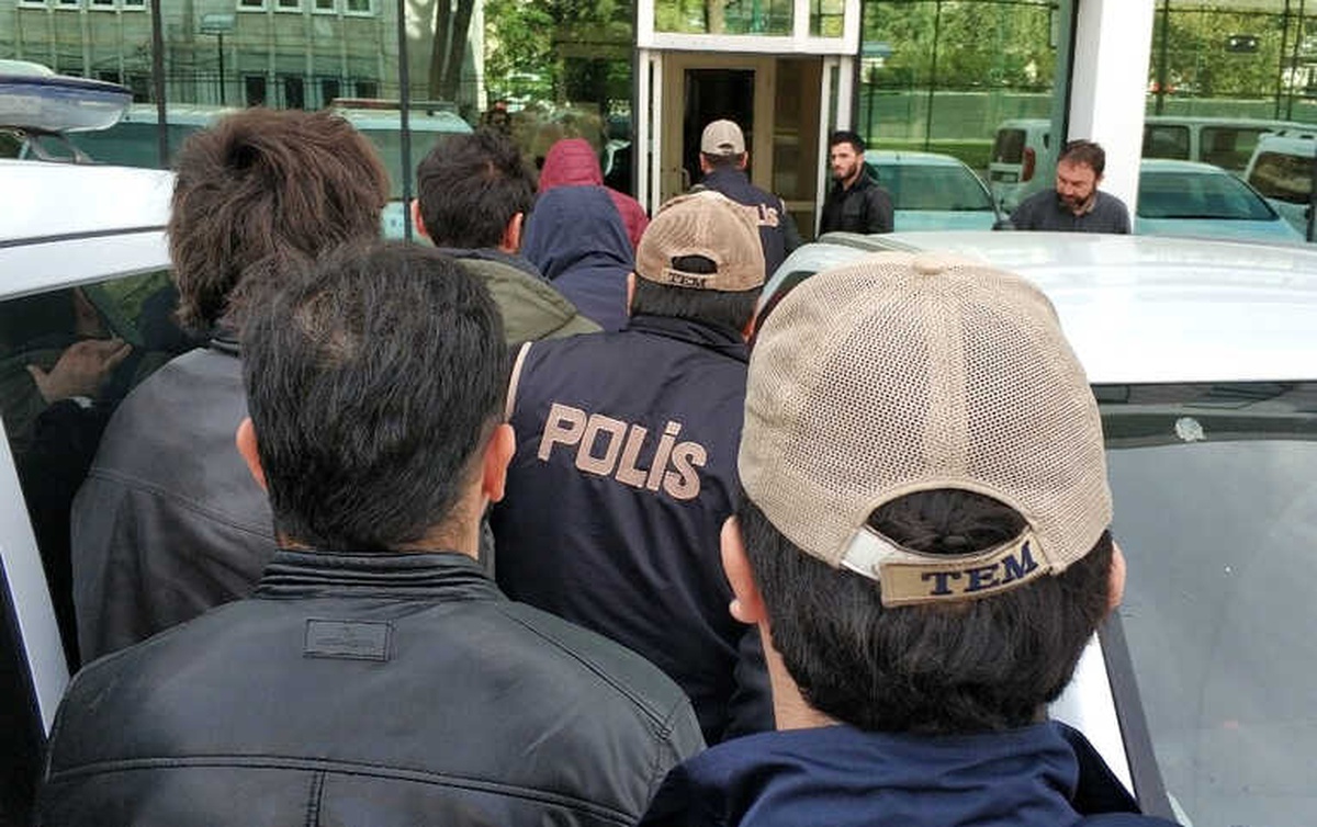 Samsun\'da Fetö\'den 3 Asker Tutuklandı