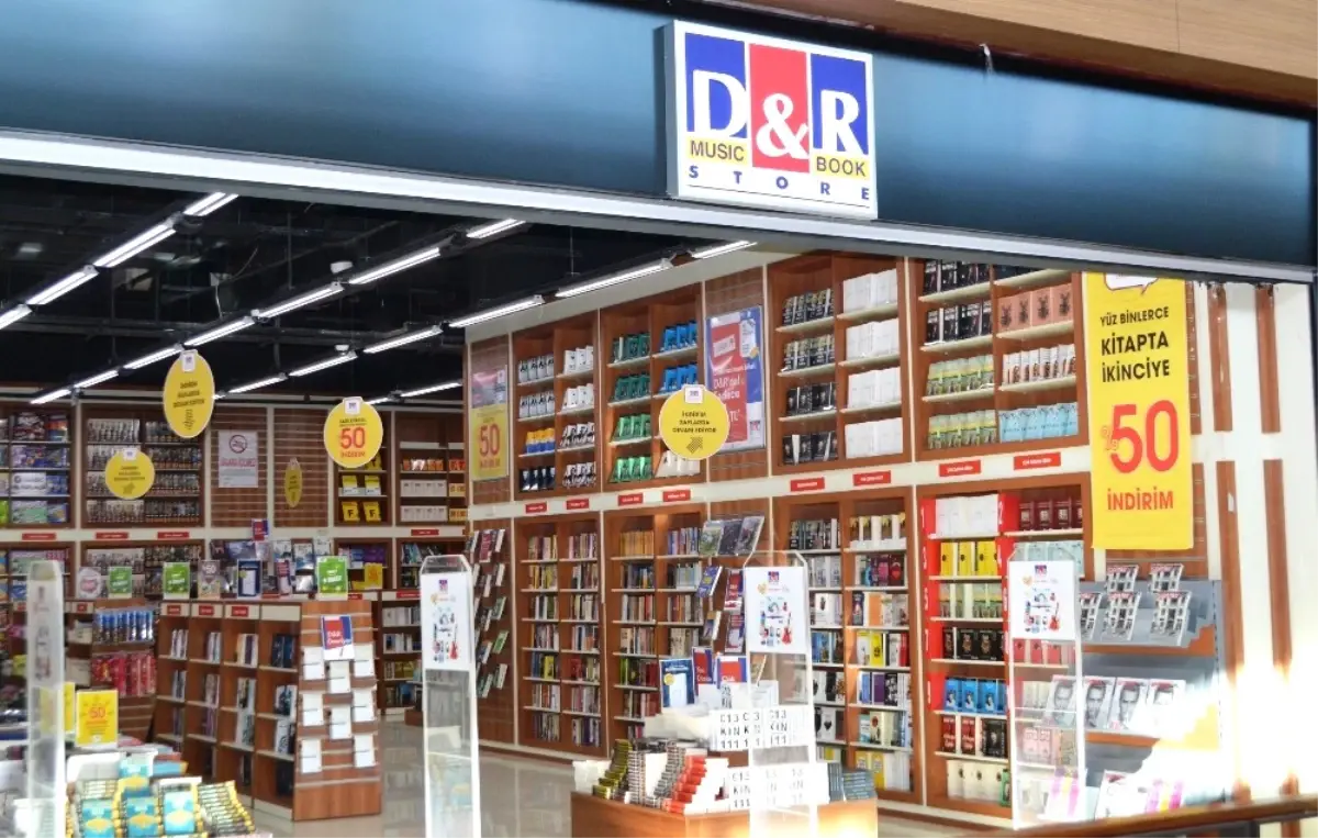 Şanlıurfa Piazza\'da Müzik ve Kitap Mağazası Açıldı