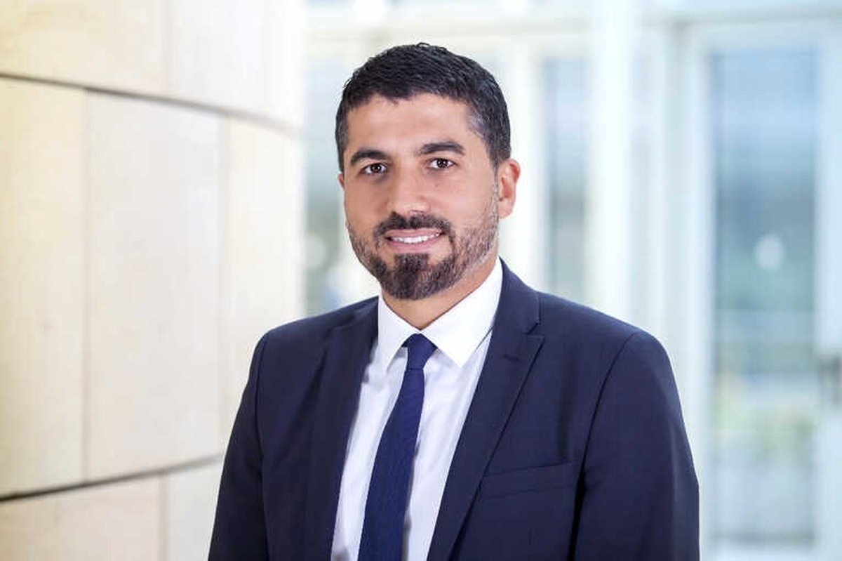 Türk Vekil Afd\'li Vekilin Hayatını Kurtardı