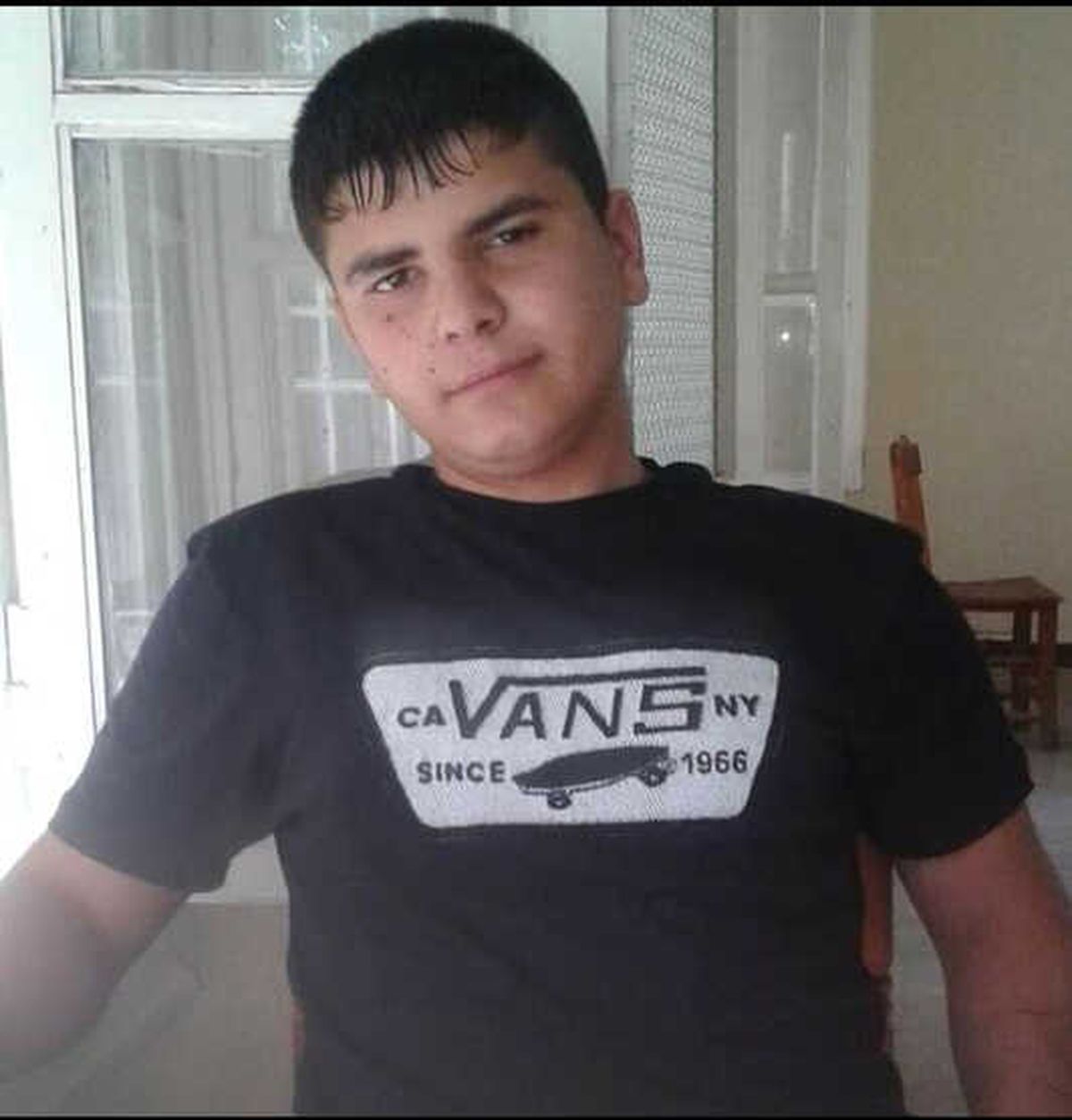 18 Yaşındaki Genç Evinde Ölü Bulundu