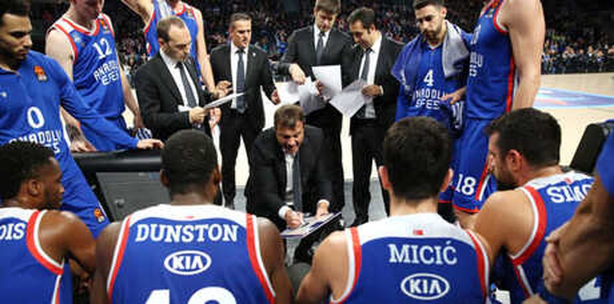 Anadolu Efes İtalya\'da