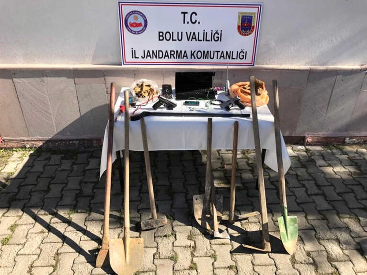 Bolu\'da Kaçak Kazı Operasyonu: 9 Gözaltı