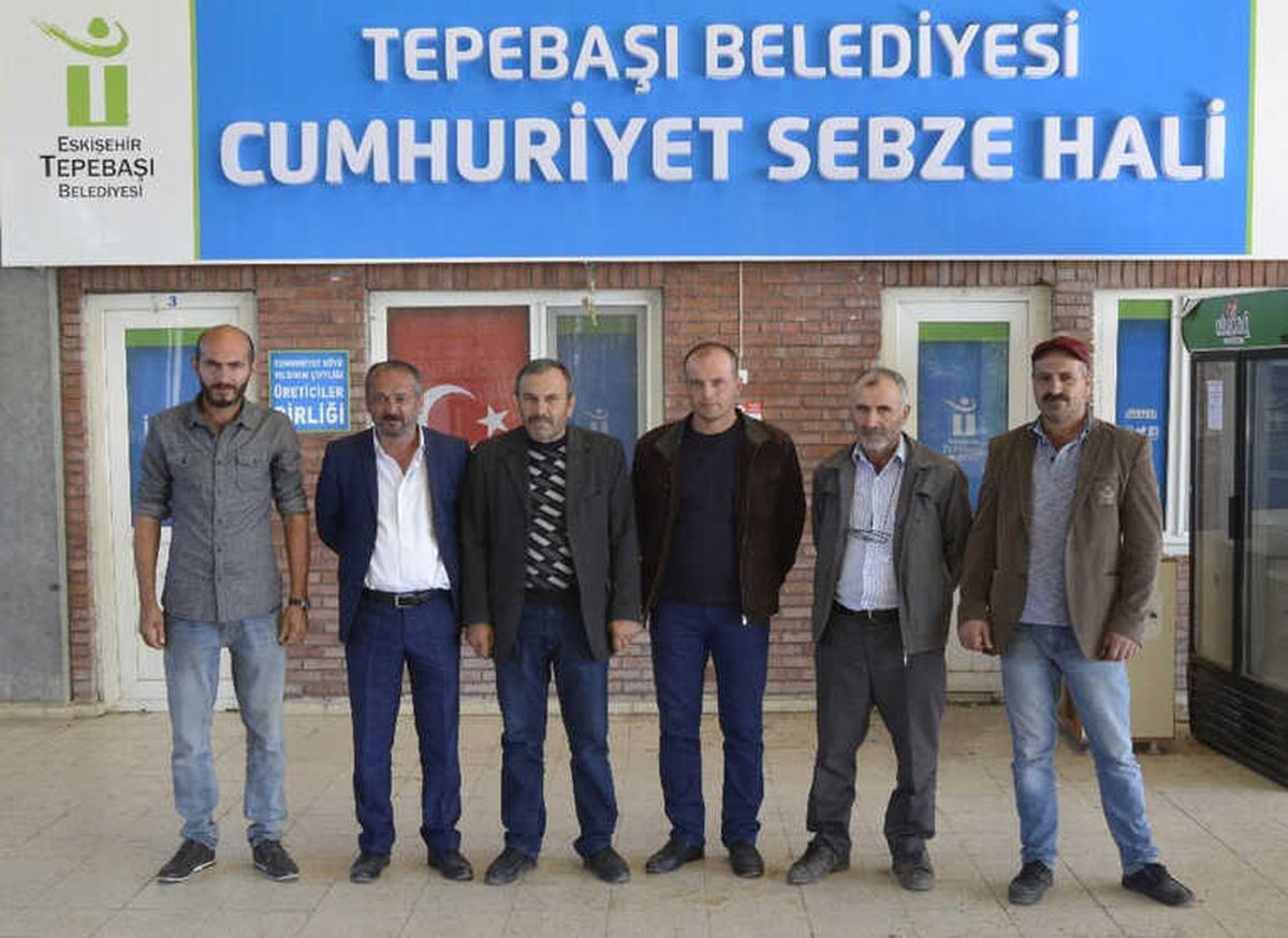 Cumhuriyet Sebze Hali Üreticilere Adeta Can Suyu Oldu