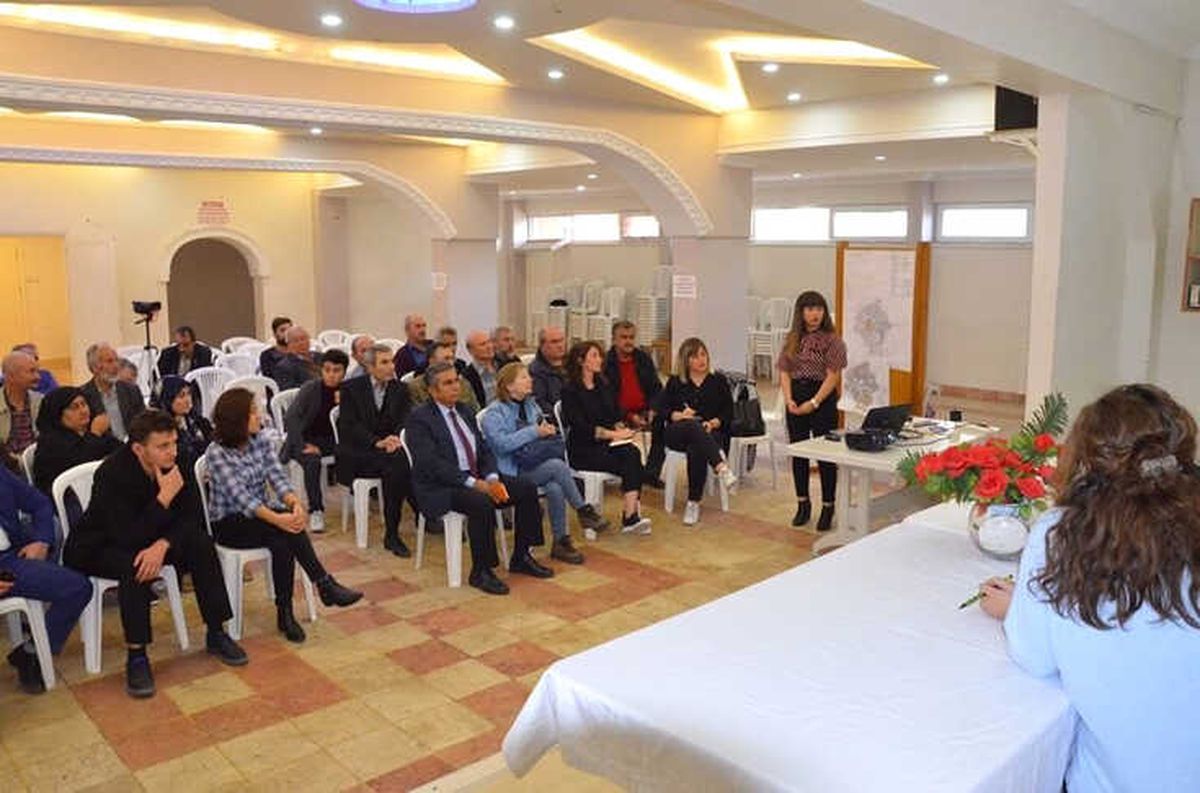 Emet\'te Çarpık Yapılaşmaya Af Yok