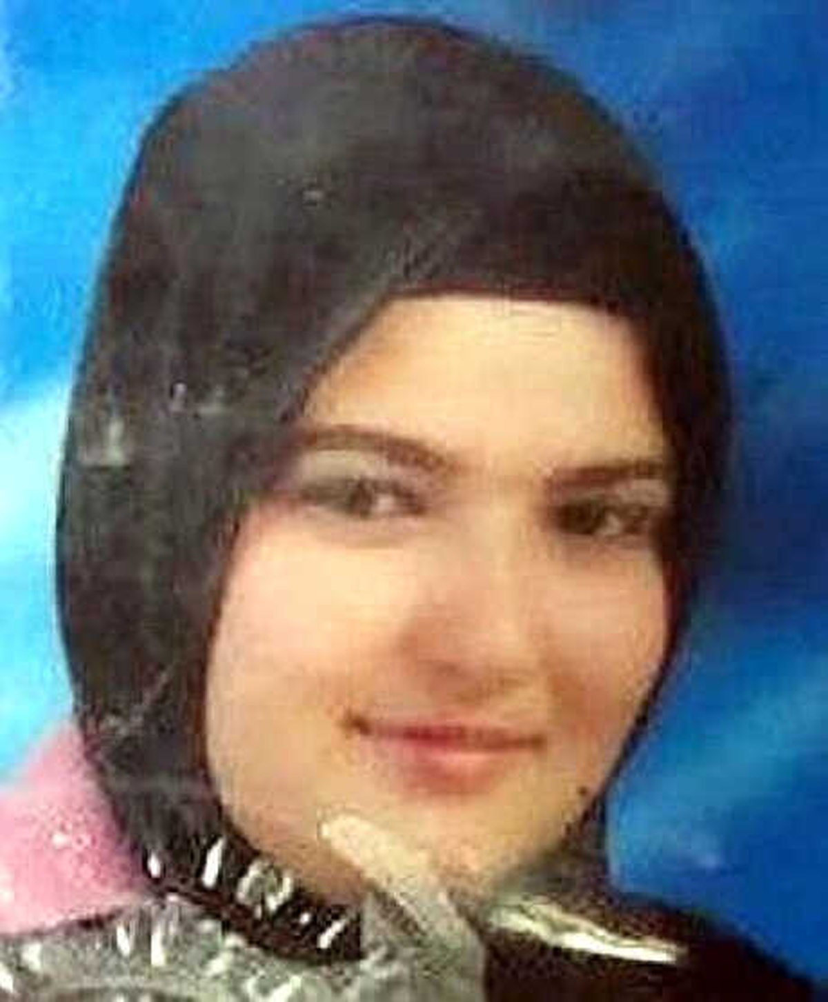 Eşinin Öldürdüğü Emine, Toprağa Verildi