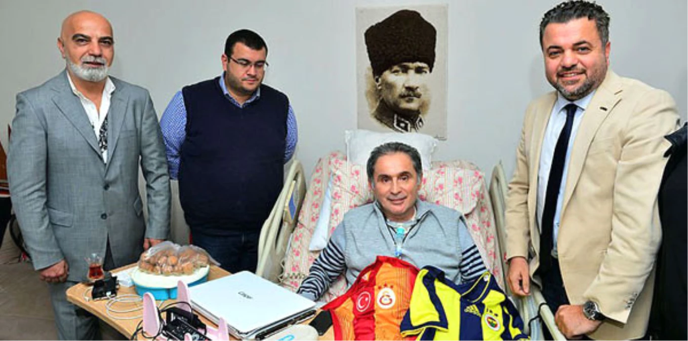 Fenerbahçeli İş Adamları Vakfından İlyas Tüfekçi\'ye Ziyaret