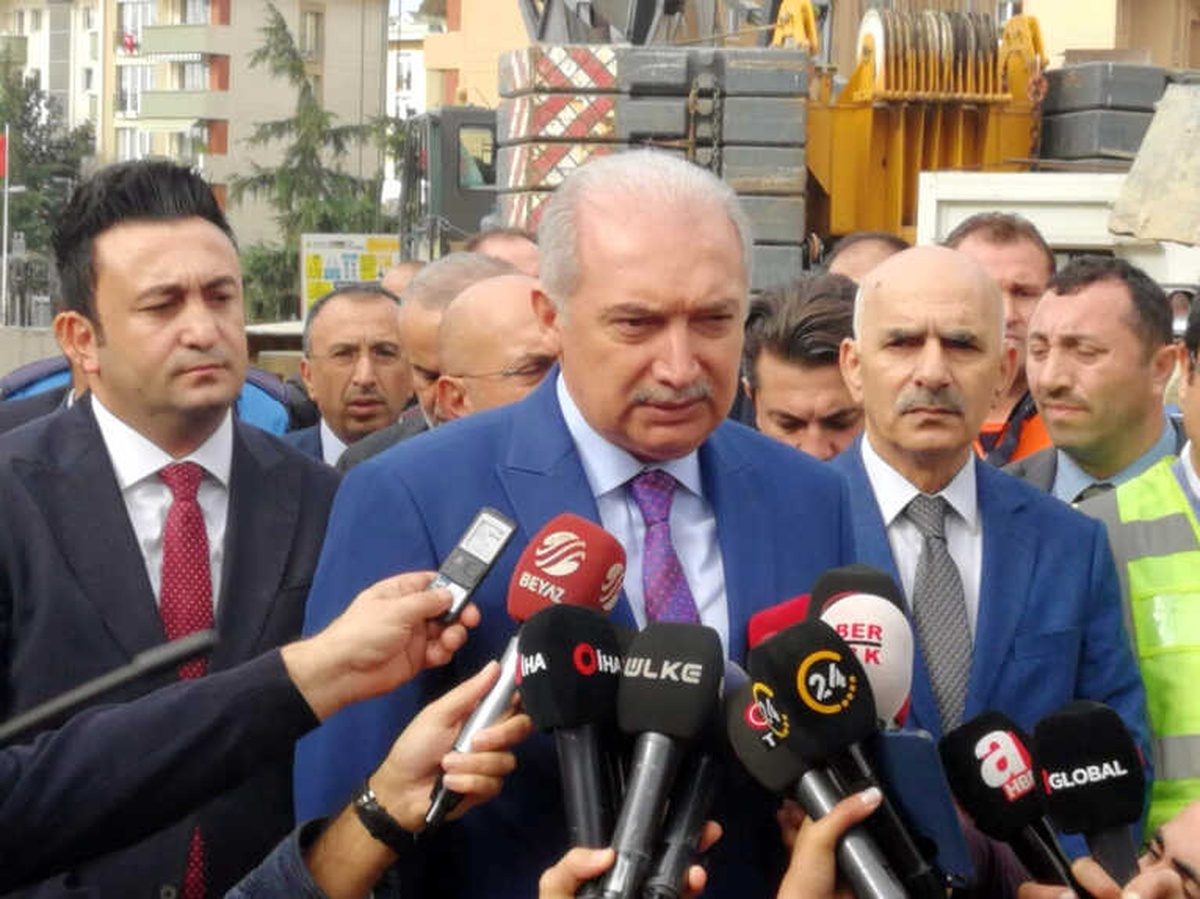 İbb Uysal, Göçük Alanında İnceleme Yaptı