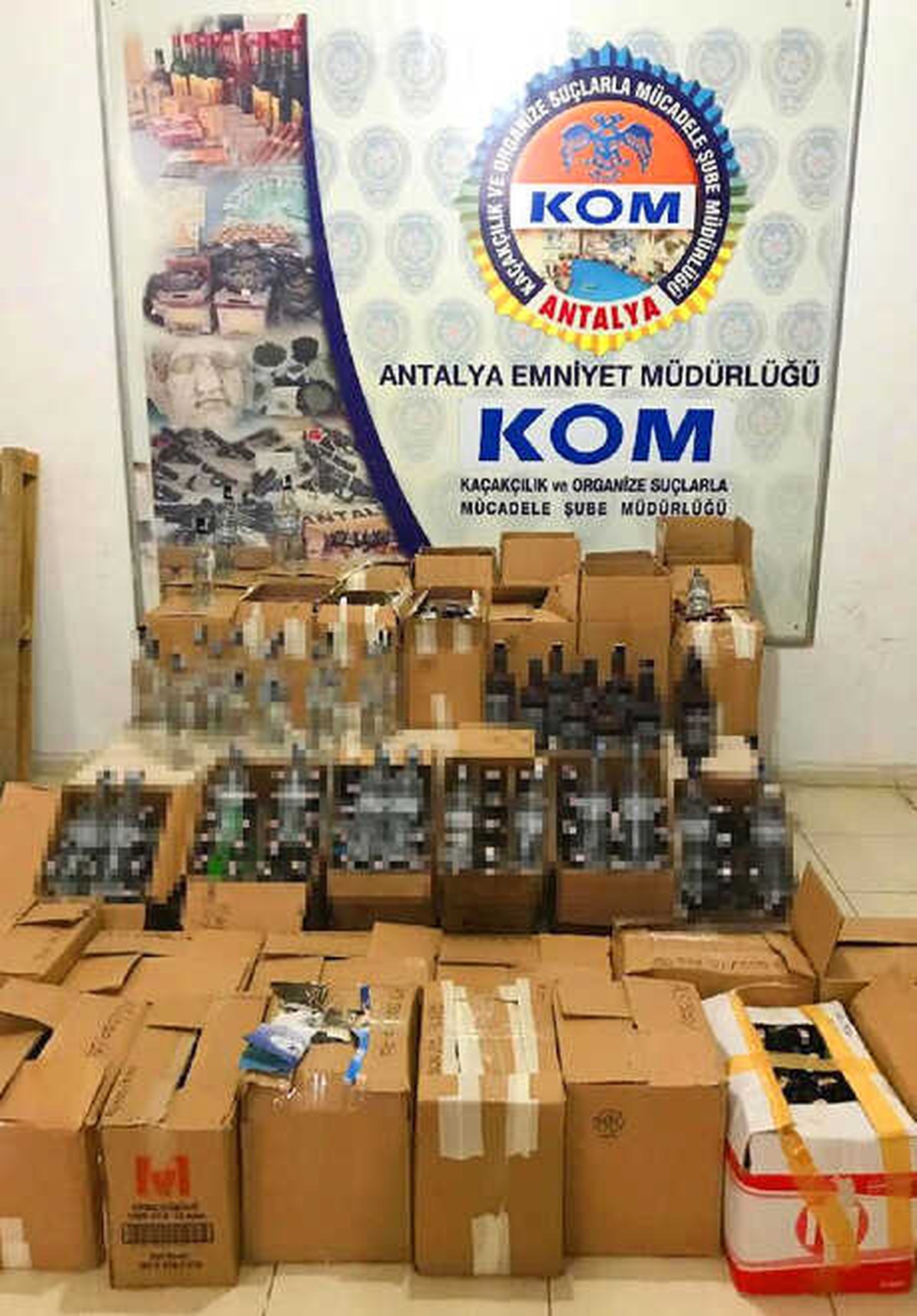 Kiralık Villada Sahte Rakı İmalatı Yaparken Yakalandı