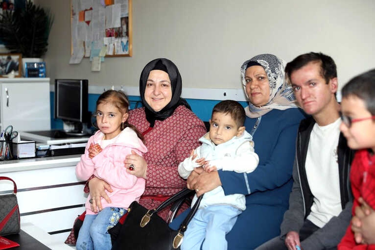 Lütfiye Atilla Kelebek Hastaları ile Bir Araya Geldi