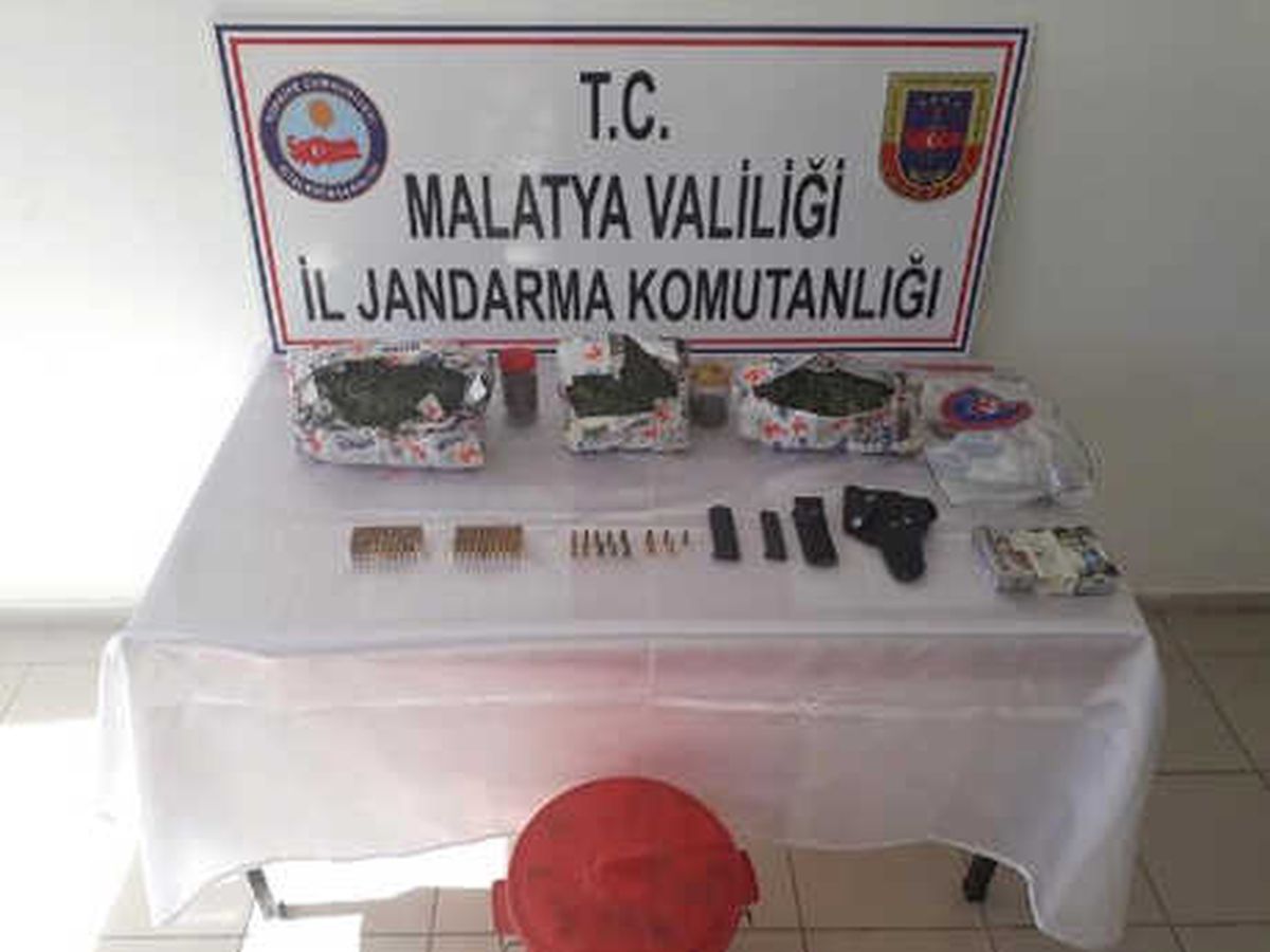 Malatya\'da Uyuşturucu Operasyonu: 4 Gözaltı