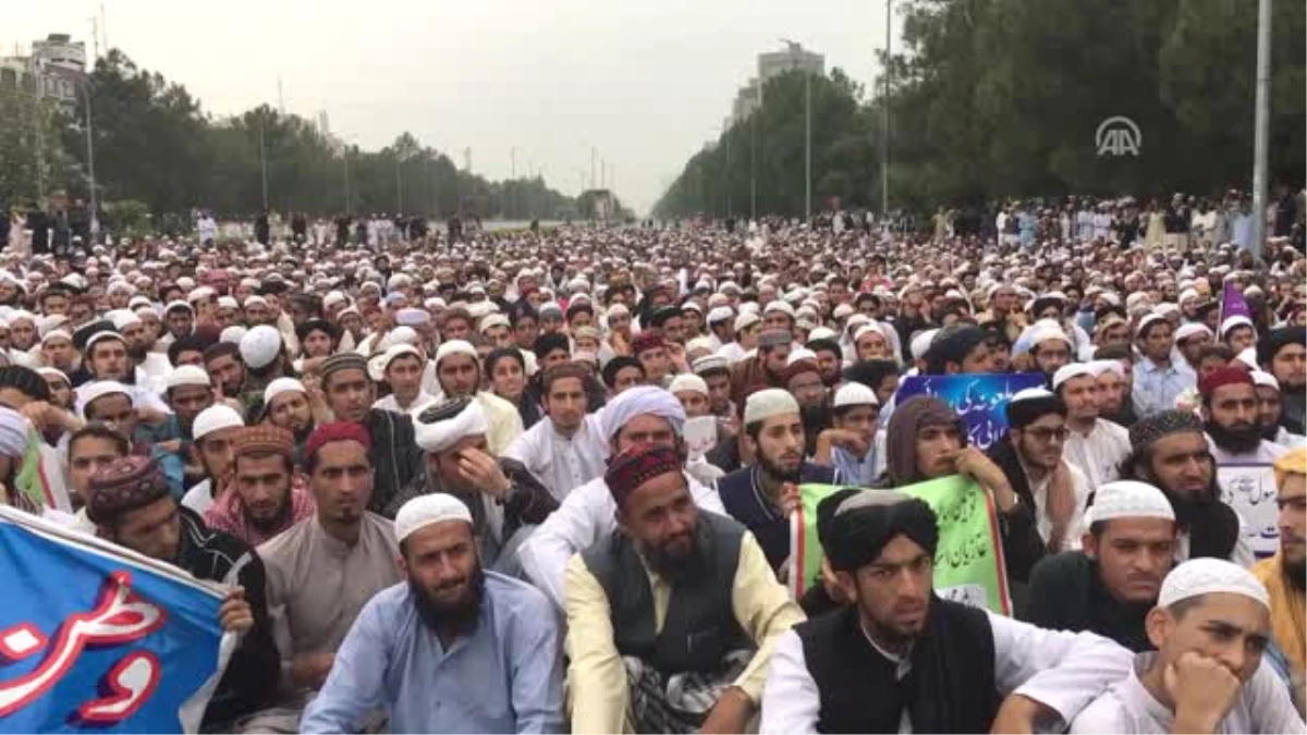 Pakistan\'da Asya Bibi Protestoları Üçüncü Gününe Girdi
