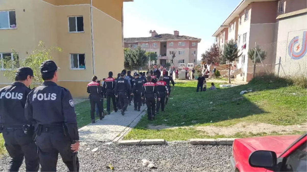 Polis Önce Kavgayı Ayırdı Sonra Fındık Bahçesinde Silah Aradı