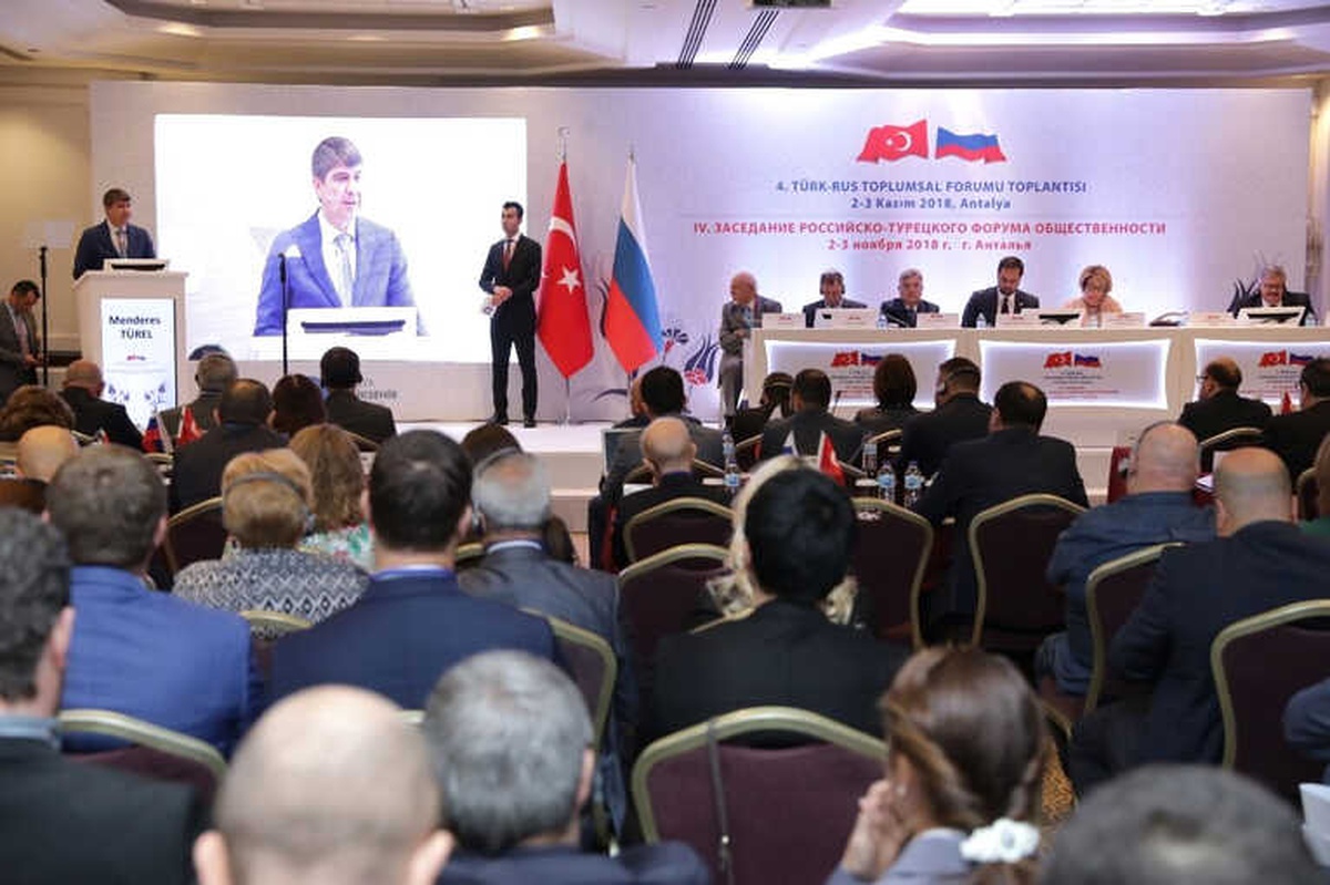 Rusya\'yla İlişkiler Masaya Yatırılıyor